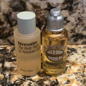 Nécessaire The Body Wash + L'Occitane Amande Shower Oil Travel Size Mini Bundle